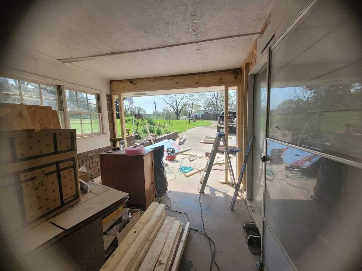 Air movers and dehumidifier for Water Mitigation Services in Alachua